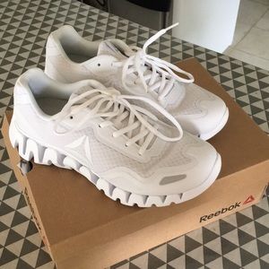 Reebok zig pulse running shoes